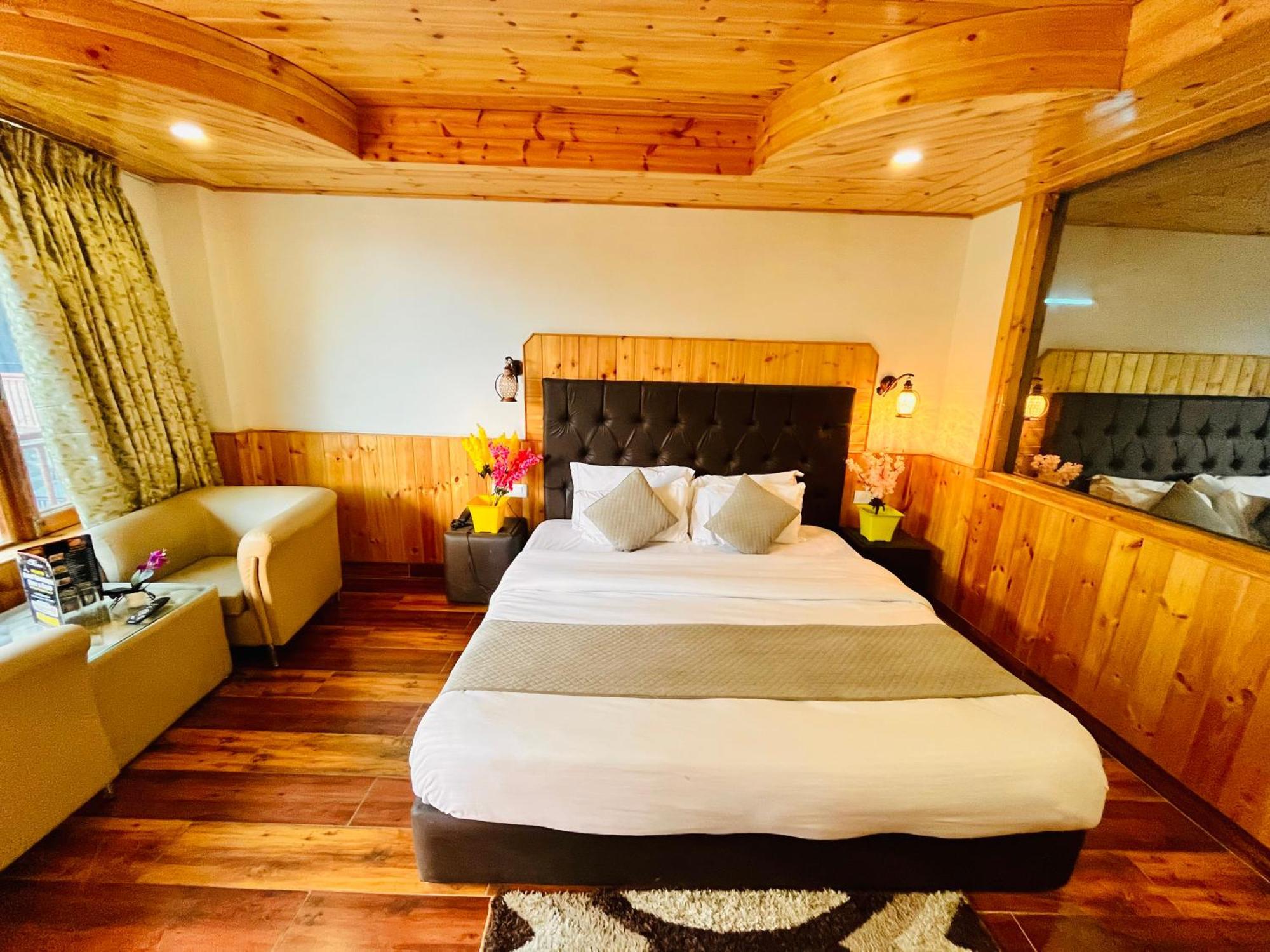 Himalayan Riverside Resort, Manali Esterno foto