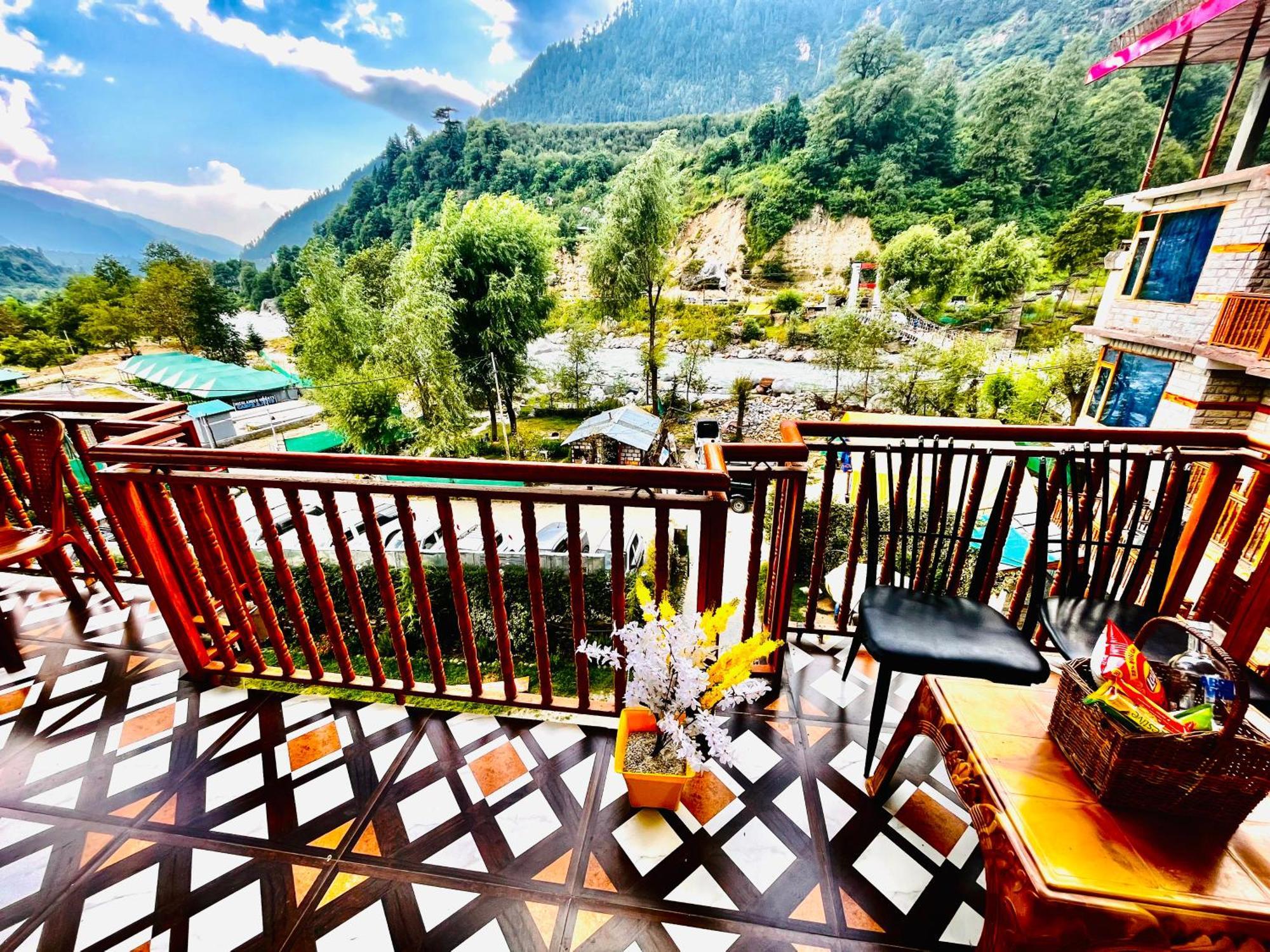 Himalayan Riverside Resort, Manali Esterno foto
